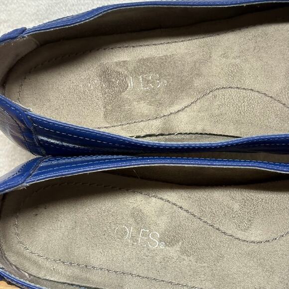 Aerosoles Royal Blue Leather Rasberry Button Ballet Flats Womens Size 8M - Picture 9 of 11